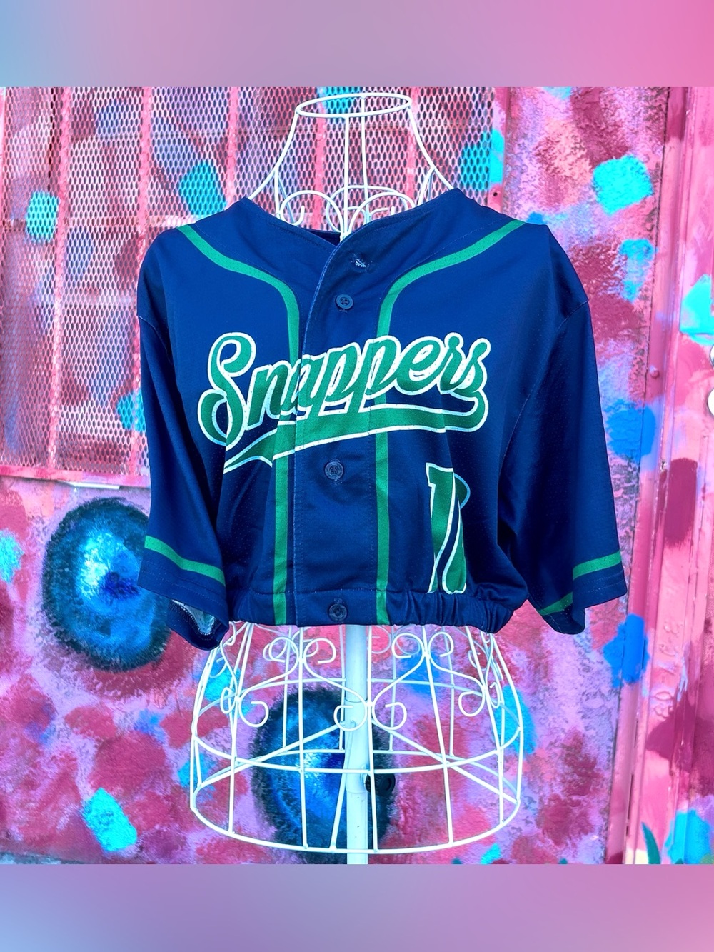 SNAPPERS Vintage Cropped Baseball Jersey size Large- Navy Blue